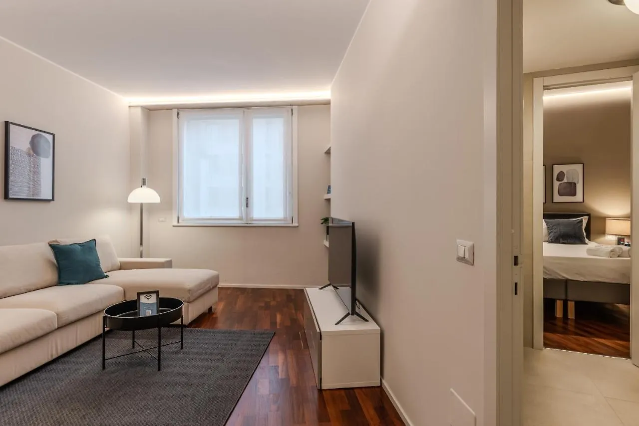 Sweett - Luxury Velasca Milan 0*,  Italy