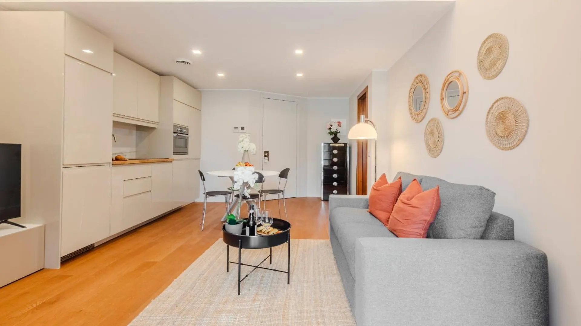 Sweett - Luxury Velasca Milan Apartment